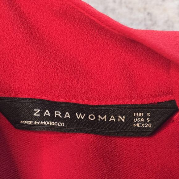 Zara Woman Sleeveless Blouse Womens Small Lipstick Red High Neck Top Modern Work - Picture 3 of 11